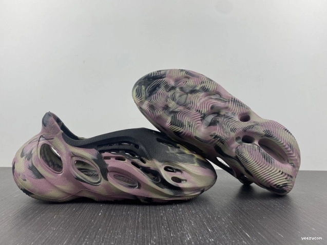 RNR Foam Carbon Adidas MX IG9562 Yeezy 1025